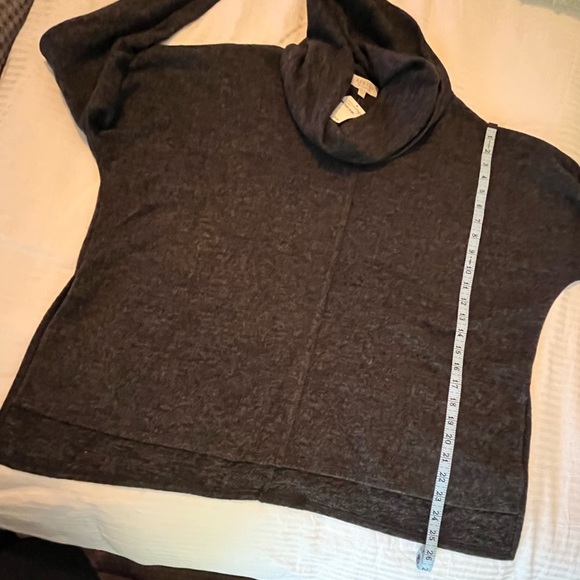 Status by Chenault Sweater - Picture 6 of 7